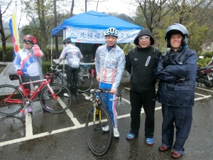 專家們右至左: 袁秋郎 - 前國手兼前導摩托車,張勝凱 - 前國手兼教練,張家豪 - 領騎國手